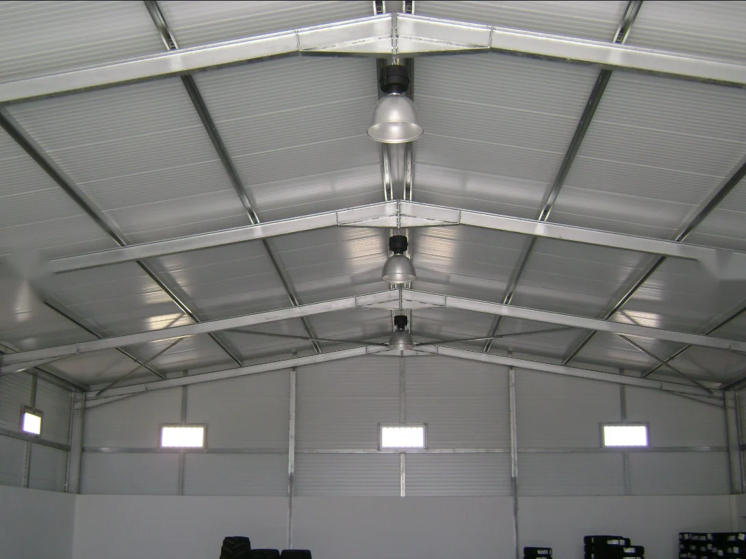 Interior de pavilhão