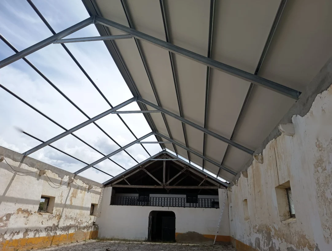 Reconstrução de cobertura